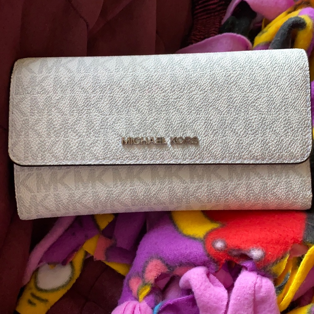 Michael Kors wallet